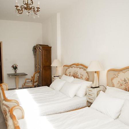 Bank Invest Apartmens - Old Town Apartment Praga Exterior foto