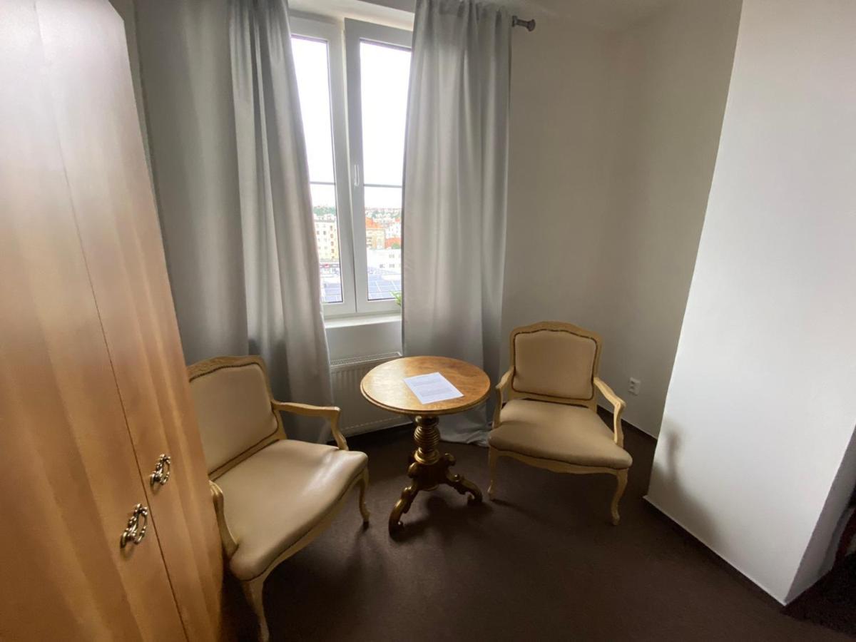 Bank Invest Apartmens - Old Town Apartment Praga Exterior foto